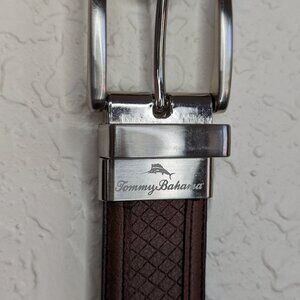 Tommy Bahama* Men's Reversible‎ Tan/Black Coated Leather Belt~ Size XL (42"-44")